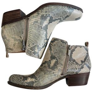 EUC Lucky Brand Leather Basel Ankle Boots Size 8.5